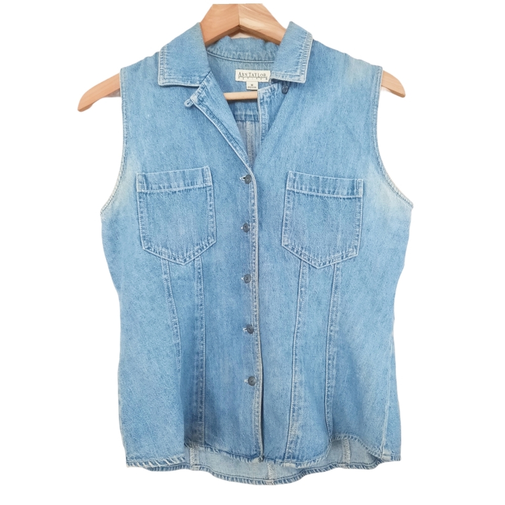 Ann Taylor Vintage Denim Button Up Denim Shirt MP